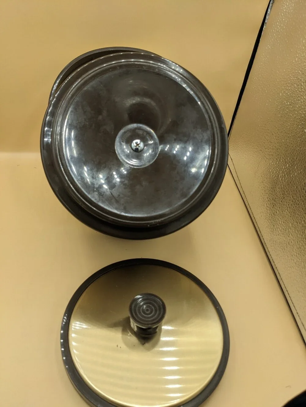 Vintage Atapco Ice Bucket Lid Handle Faux Wood Grain Faux Brass Accent Pre-owned